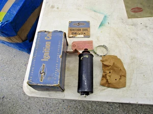 NORS Blue Streak 1941 42 1946 Chevrolet Ignition Coil DR-29X - Picture 1 of 5