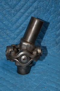 1925-26-27-28-29 CHEVROLET U-Joint New Old Stock Vintage - Picture 1 of 3