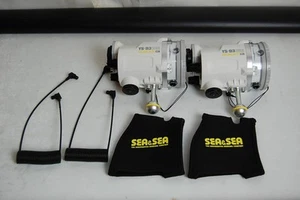 【2er Set】SEA&SEA YS-D3 DUO Limitierte Farbe Weiß Unterwasser Stroboskop mit Glasfaserkabel - Bild 1 von 10