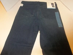 NWT Wom Sz 10 Jessica Simpson Mid Rise Slight Flare Soft Stretch Boot Cut Jeans - Picture 1 of 4