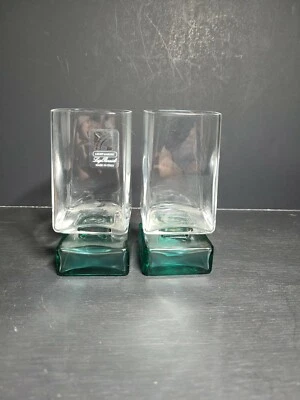 2 vasos de luz y música raros de colección Luigi Bormioli base cuadrada turquesa Foto 1 de 4