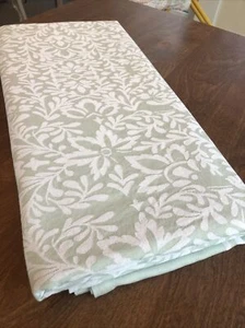 DiRoNa artex Cotton Fleur De Lis Tablecloth 72x72 Pale Green/White - Picture 1 of 8
