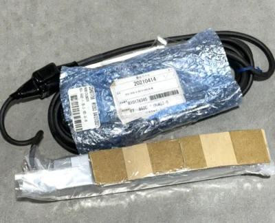 Cilindro IAI ROBO RCA-SA5D-A-20-3-100-A5-M (Corsa 100mm) (OEM) *NUOVO* - Immagine 1 di 4