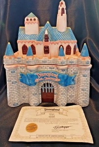 Disneyland 40th Anniversary Sleeping Beauty Castle Cookie Jar Nestle 1995 - NEW - Picture 1 of 4