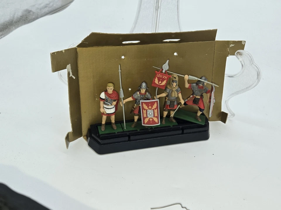 Elite Command Collector Series Diecast Soldiers Julius Caesar Roman Legion 34167
