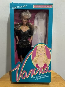 Muñeca blanca Vanna vintage 1990-rueda de la fortuna Barbie juguete coleccionable - Imagen 1 de 6