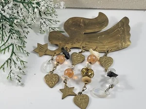Vintage Weihnachten Handarbeit Handarbeit Metall Perlen Charm geätzt Brosche Engel - Bild 1 von 8