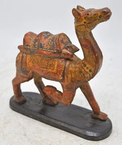 Estatuilla de madera vintage de camello original tallada a mano finamente pintada - Imagen 1 de 7