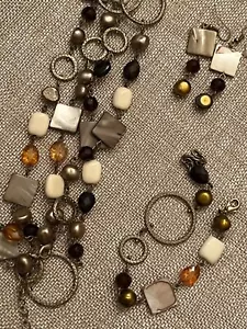 Lia Sophia Gold, White And Black Jewelry Set: Necklace, Earrings, And Bracelet. - Picture 1 of 9
