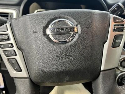 Steering Wheel Air Bag 985109FS8A Fits 16-18 Titan 2760614 - Image 1 of 4