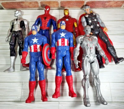 Lot of 7 Marvel 12-inch Action Figures Iron Man Captain America Thor Spiderman - Image 1 of 4