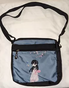 Nuevo bolso de hombro pequeño muy lindo diseño niña asiática muchos bolsillos y cremalleras - Imagen 1 de 4
