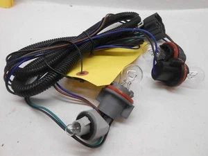 Arnés de luz trasera izquierda GMC Silverado 2004-07 mercado de accesorios GM277-B100L GB0562 - Imagen 1 de 5