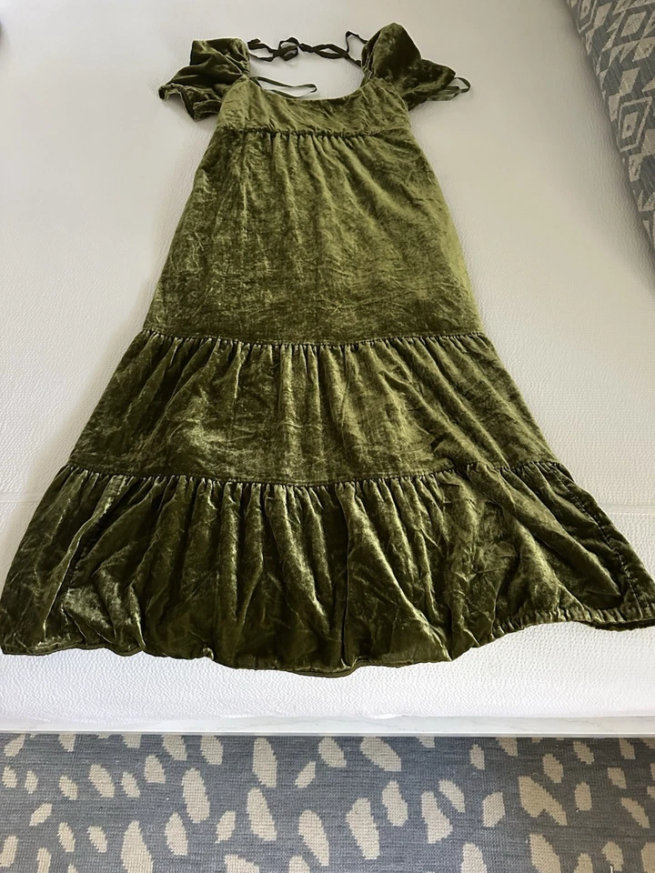 Vestido Anthropologie Terciopelo Imperio Cintura Talla 4 Musgo Midi Niveles Hada Caprichoso Foto 1 de 4