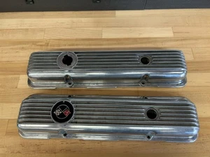 ORIGINAL GM NOS CAMARO Z28 CORVETTE SM BLOCK ALUMINUM VALVE COVERS 474207 474208 - Picture 1 of 9