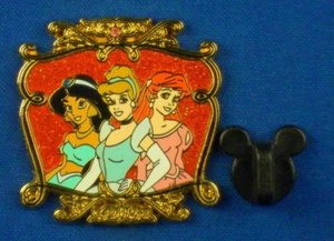 Jasmine Cinderella Ariel Princess Starter Red Glitter Gold Frame Pin # 54033 - Imagen 1 de 4
