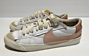Nike Blazer Low '77 Jumbo Swoosh Damen 9 weiß - Bild 1 von 9