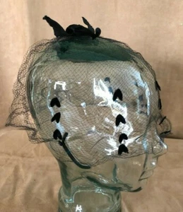 Black hearts on net Bow cap Vintage hat womens netting veil butterfly hair acc - Picture 1 of 7