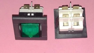 INTERRUTTORE BIPOLARE VERDE 25x27mm SERIE ELIWELL SPIA 230V - Foto 1 di 1