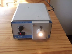 COLE PARMER 41720 LICHTQUELLE BELEUCHTUNG PL8011BN1CP MIT NEUER GLÜHBIRNE/NETZKABEL - Bild 1 von 11