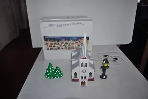 Yuletide Show Hamlet # 760 Victorian Gothic Village House 1991 Tested & Working - Picture 1 of 9