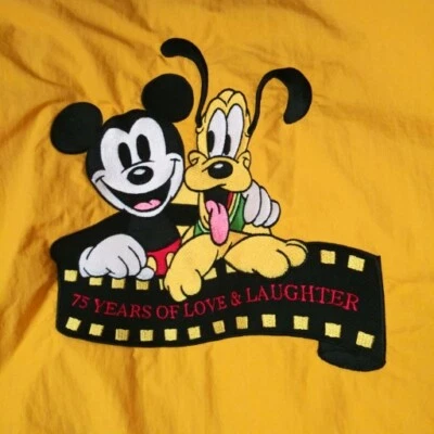 Chaqueta cortavientos vintage Disneyana Convention cremallera completa Mickey Pluto 75 años Foto 1 de 4