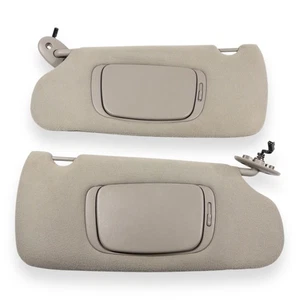 1996-2003 Dodge Grand Caravan Driver & Passenger Side Sun Visor Pair Set Lighted - Picture 1 of 9