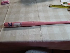 YANKEES 19" PINK HT BAT NEW - Picture 1 of 7