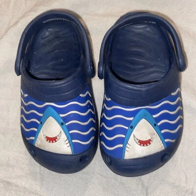 Sandalias de tiburón para niños pequeños sin marca talla 6 Foto 1 de 4
