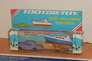 ORIGINAL 1969 TOOTSIETOY COLLECTOR SERIES CAR AND CABIN CRUISER #1468, NOS - Picture 1 of 5