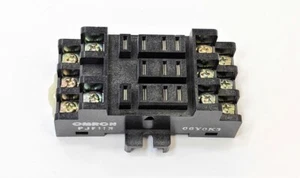 11 Blade Relay Socket, Track Mount, Omron PJF11N, NOS, FREE SHIPPING! - Picture 1 of 4