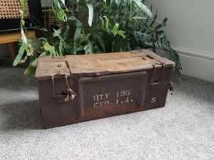 WW2 1945 BRITISH ARMY AMMO BOX / AMMUNITION BOX P.59 MK2 - Foto 1 di 5