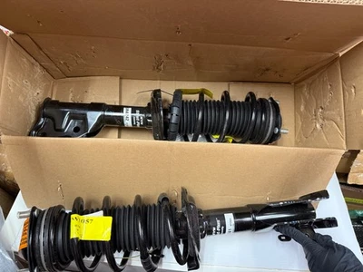 KYB - SR4241-SR4242 - Передняя полная стойка в сборе Honda Civic/Hybrid - Изображение 1 из 4