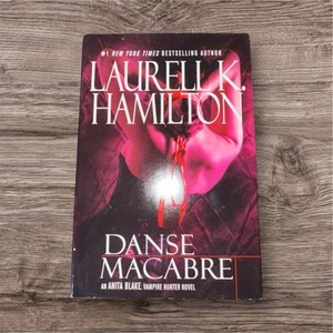Danse Macabre Laurell K. Hamilton Hardcover Book 14 Anita, Vampire Hunter - Picture 1 of 2