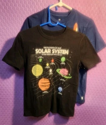 Gap  Boys  Solar System ,nasa ,2 Top Tees Shirts XL 12 - Image 1 of 4