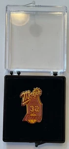 Los Angeles Lakers Magic Johnson Jersey Lapel Pin - Picture 1 of 1
