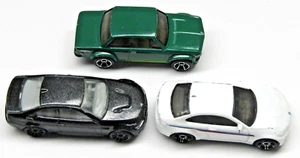 Hot Wheels BMW Luxury Cars Lot of 3 Dark Gray 2010 M3 Green 2011 White 2016 M2 - Picture 1 of 5