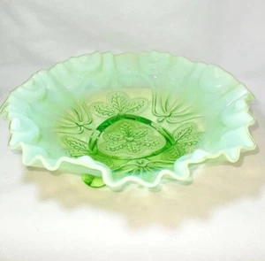 Vintage Mosser Opalescent Green Icicle Edge 3 Legged Candy Dish - Picture 1 of 14