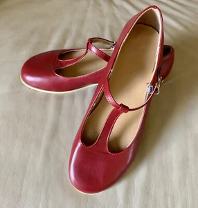 Women's T-Strap Flats Ankle Buckle Round Toe Red Mis-sized Size 10. Closer to 9. - Picture 1 of 6