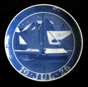 ROYAL COPENHAGEN 1926 Weihnachten JUL blau Porzellan Teller SEGELBOOT Christianshavn - Bild 1 von 4