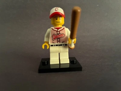 LEGO Baseball Player 8803 minifigure CMF Series 3 - Image 1 of 2