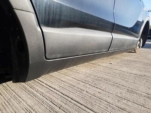 SIDE SKIRT VAUXHALL CROSSLAND X 2019 DRIVERSIDE BLACK MOULDING - Picture 1 of 4