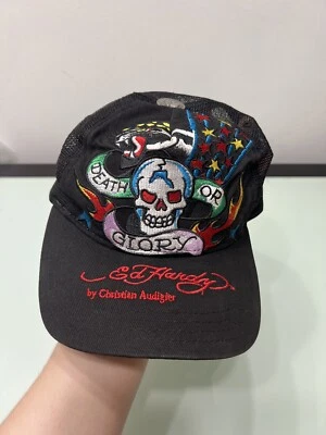 Sombrero Dead Or Goory E. D. Hardy de Christian Audigier Foto 1 de 4