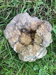 2  Lb + Indiana Geode  Crystals , minerals,fossil   Intact Jewelry Lapidary - Picture 1 of 4