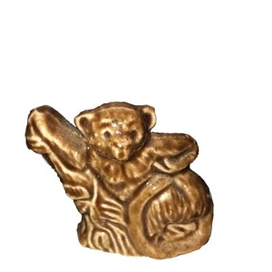 Red Rose Tea WADE Whimsies Porcelain Figurine Monkey - Picture 1 of 6