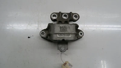 Buick Encore 2017-2022 OEM montaje de transmisión delantera derecha Foto 1 de 4