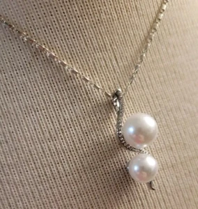 Colgante de perlas de imitación con collar plateado blanco 16" más 2" extensor  - Imagen 1 de 5