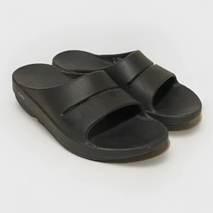 OOFOS Sandals Recovery Slides OOahh Black W 8 M 6 Flip Flops Comfort Shoes - Picture 1 of 7