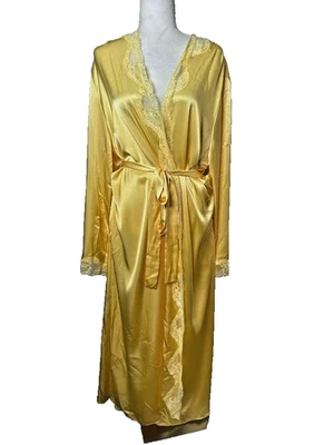 Maxi bata de satén amarilla Intimate Attitudes para mujer Plus 1X/2X encaje cinturón dormir Foto 1 de 4