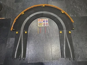 Scalextric Classic Pista Layout Scalextric Doppio Rotaia Chicane Vintage... - Foto 1 di 4